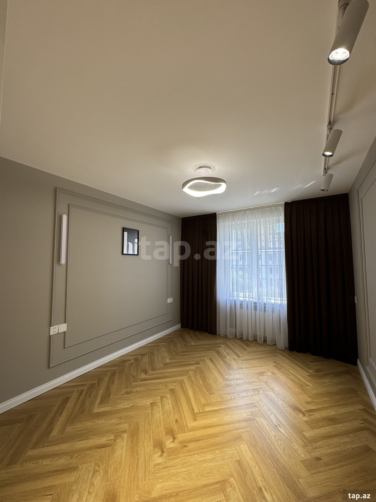 2-otaqlı mənzil, Elmlər Akademiyası m., 45 m²