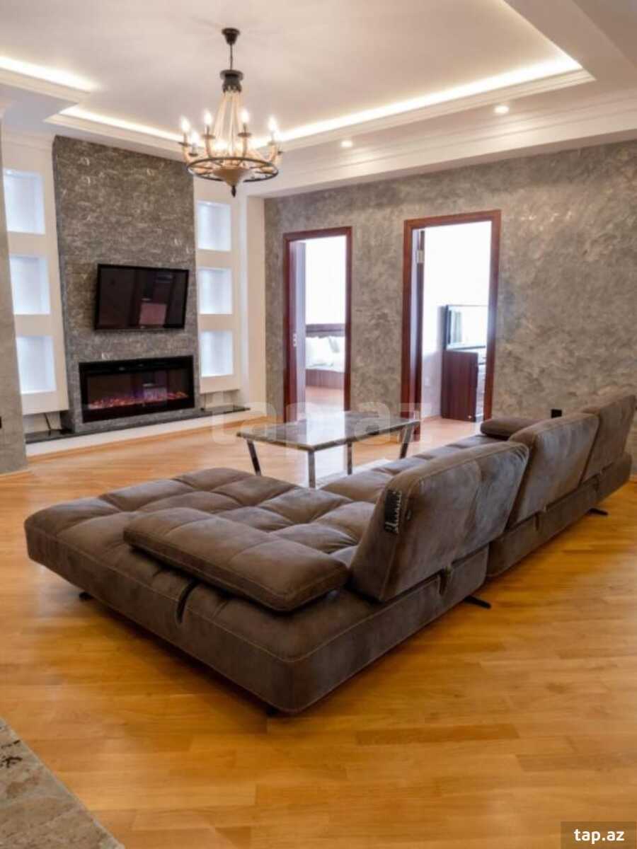 4-otaqlı yeni tikili, Afyəddin Cəlilov küç., 140 m²