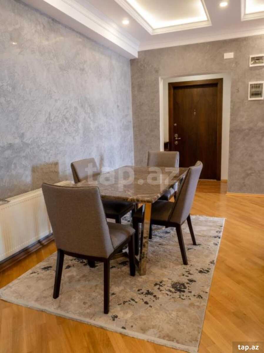 4-otaqlı yeni tikili, Afyəddin Cəlilov küç., 140 m²