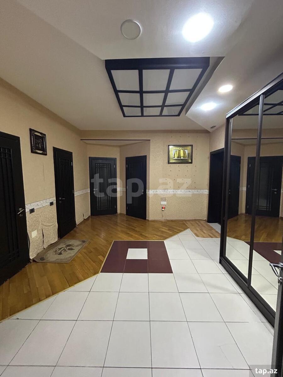 3-otaqlı yeni tikili, Sənan Kərimov küç., 123 m²