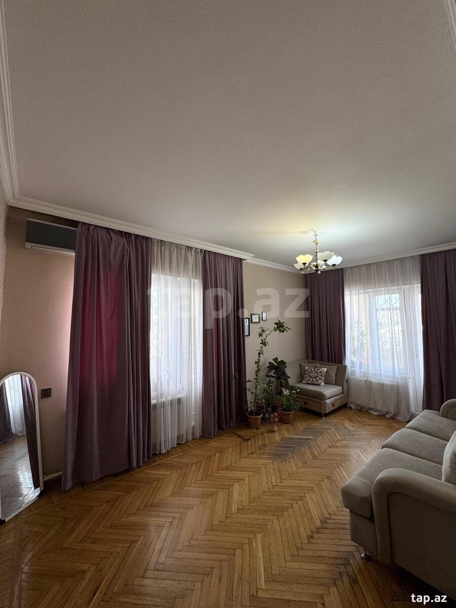 3-otaqlı mənzil, Əhmədli m., 82 m²