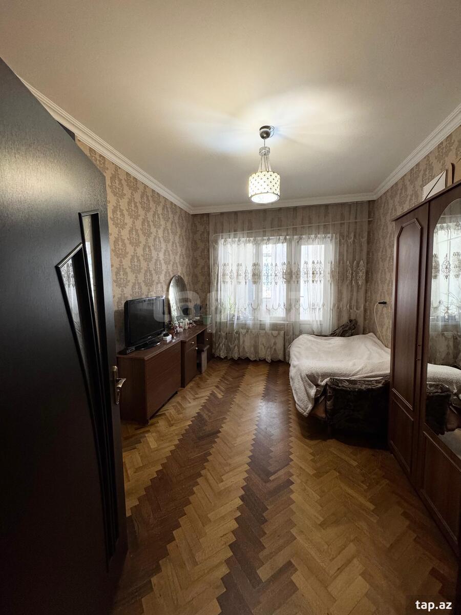 3-otaqlı mənzil, Əhmədli m., 82 m²
