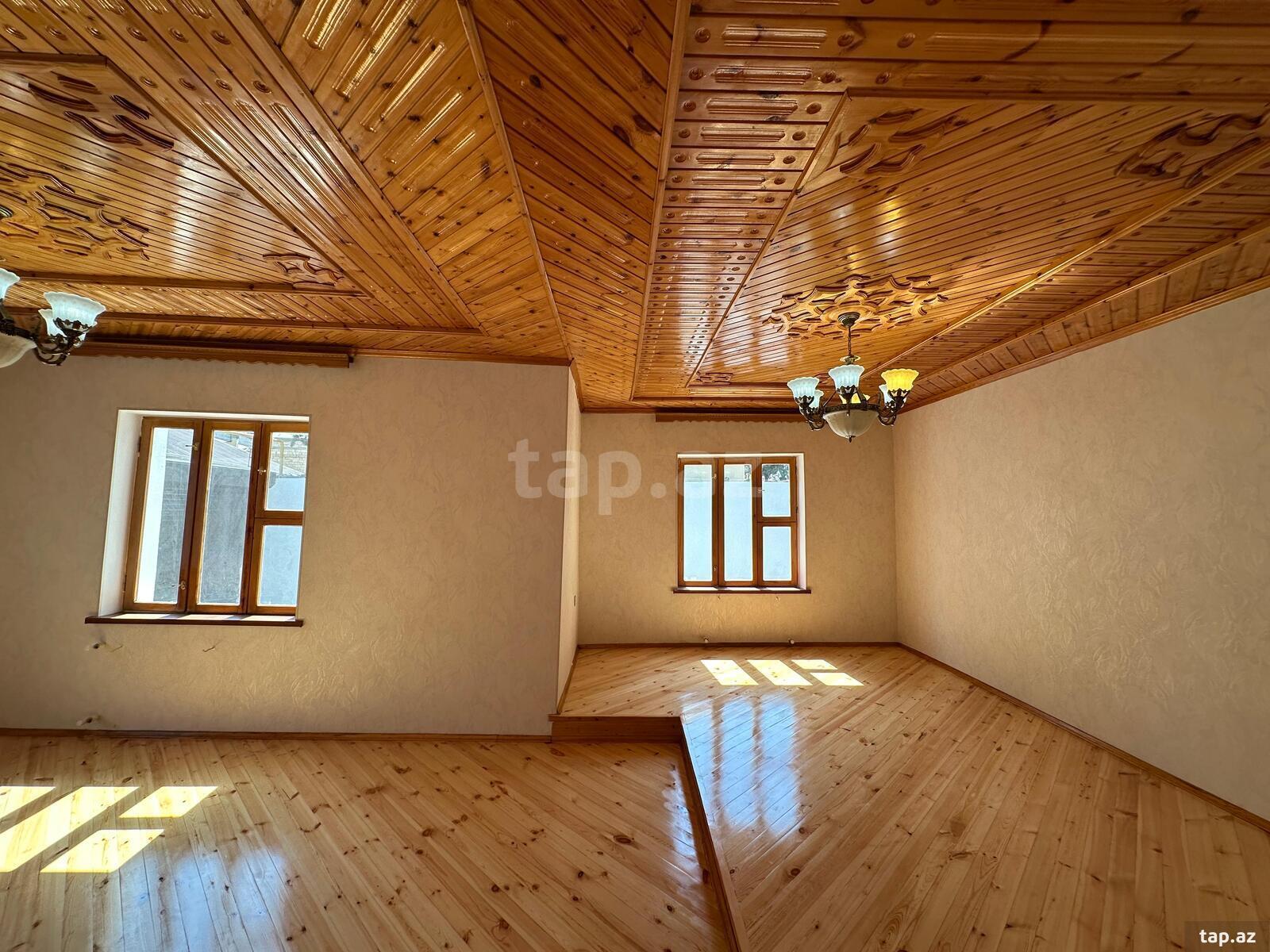 Həyət evi, Bakıxanov qəs.