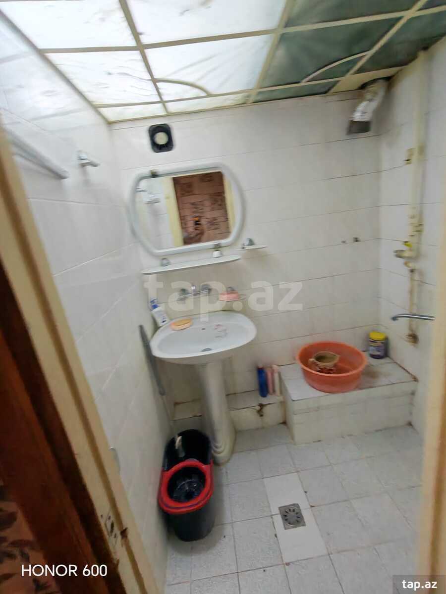 3-otaqlı mənzil, Q.Qarayev m., 80 m²