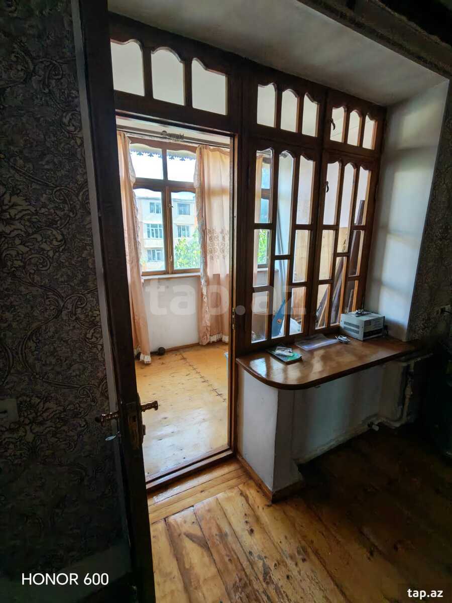 3-otaqlı mənzil, Q.Qarayev m., 80 m²