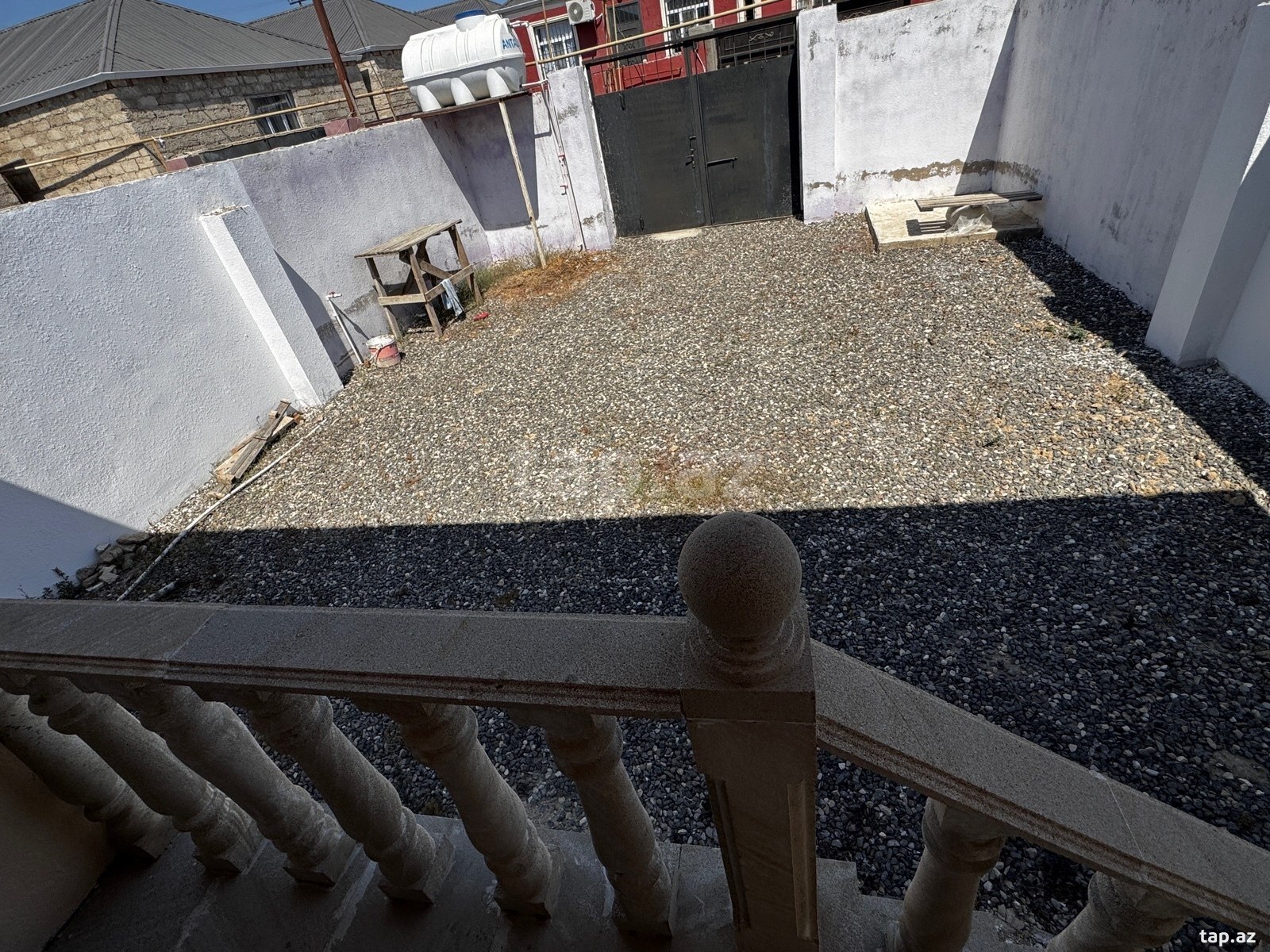 3 otaqlı həyət evi satılır, Binə, Bakı