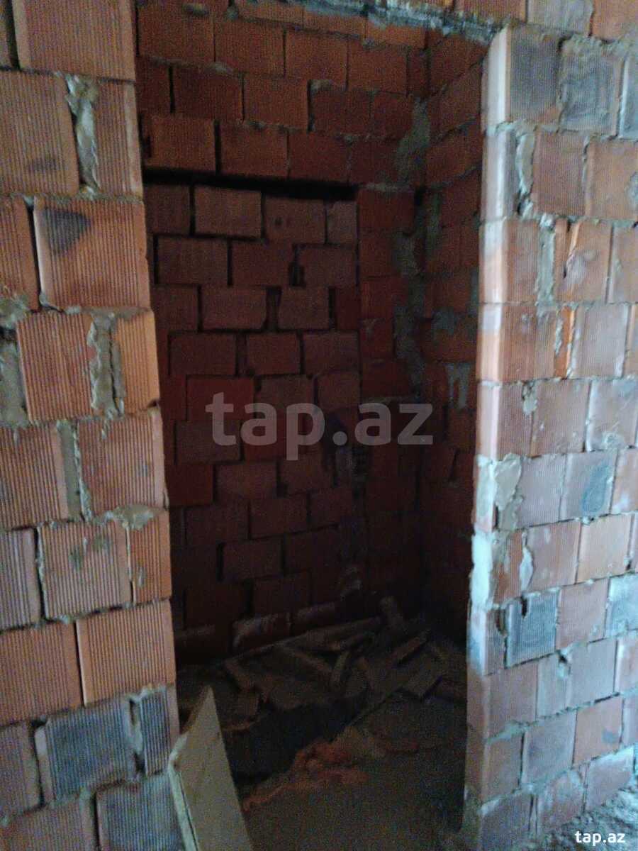 4-otaqlı yeni tikili, Binəqədi r., 90 m²