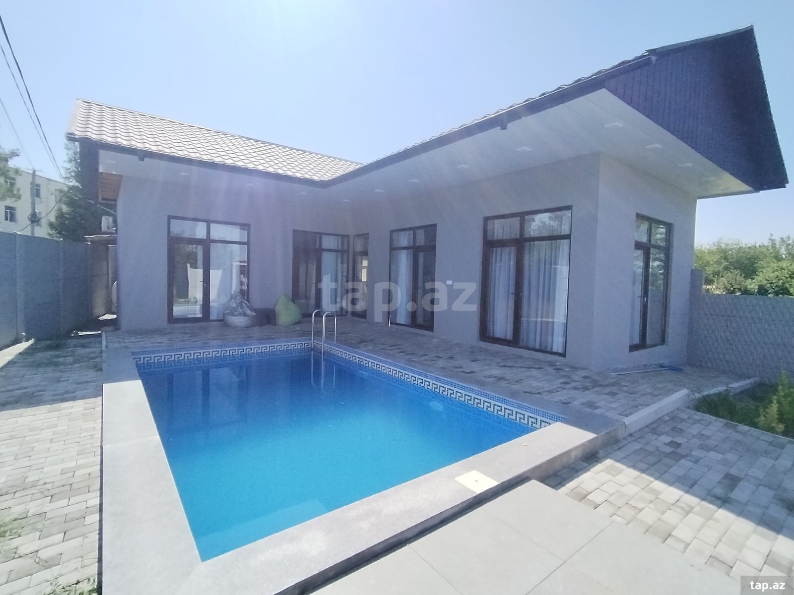 Villa, Qəbələ ş.