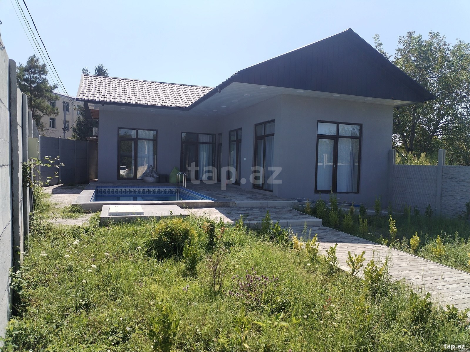 Villa, Qəbələ ş.