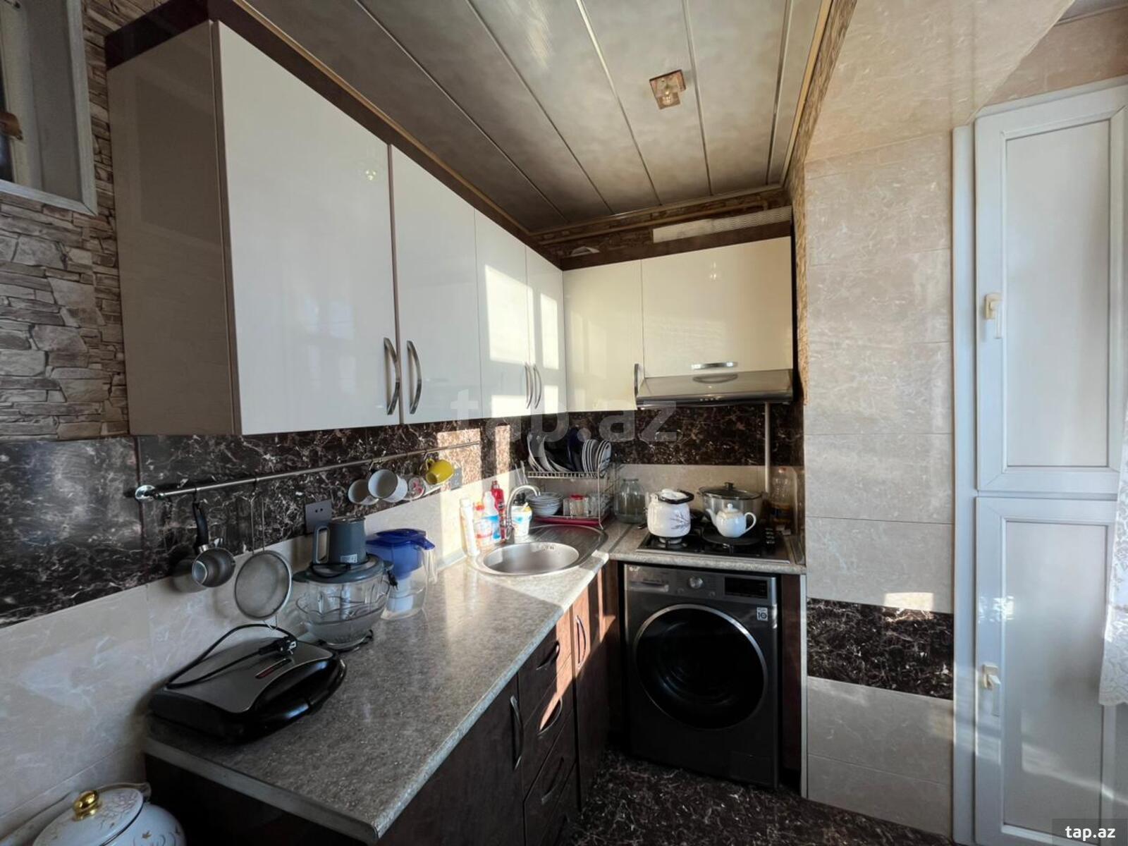 3-otaqlı mənzil, Neapol küç., 65 m²