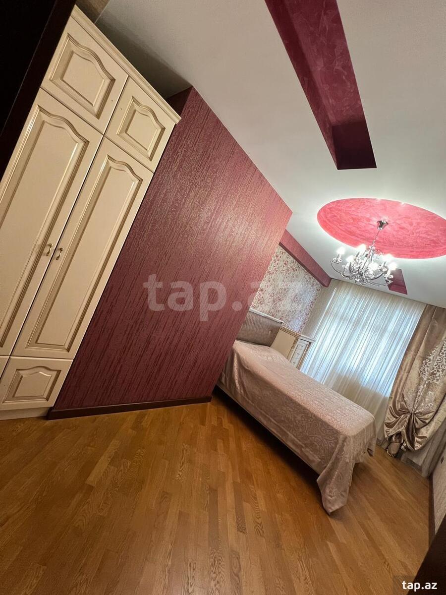 4-otaqlı yeni tikili, Bakıxanov küç., 240 m²