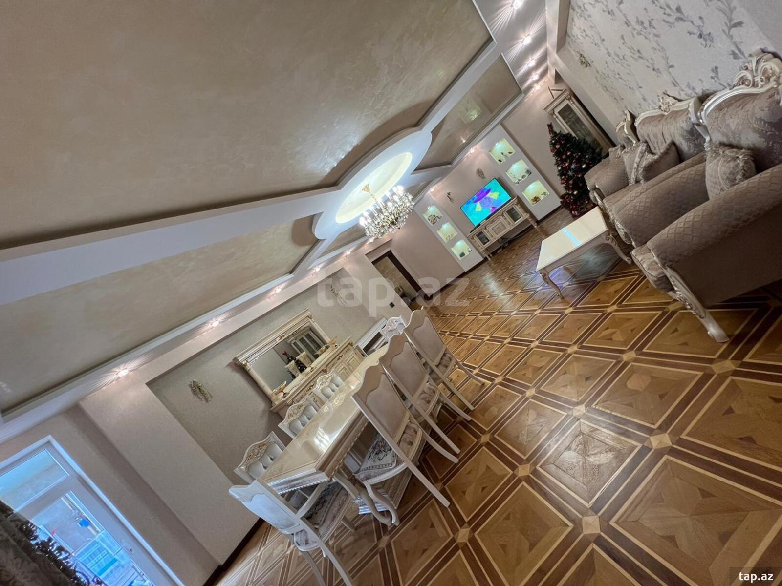 4-otaqlı yeni tikili, Bakıxanov küç., 240 m²