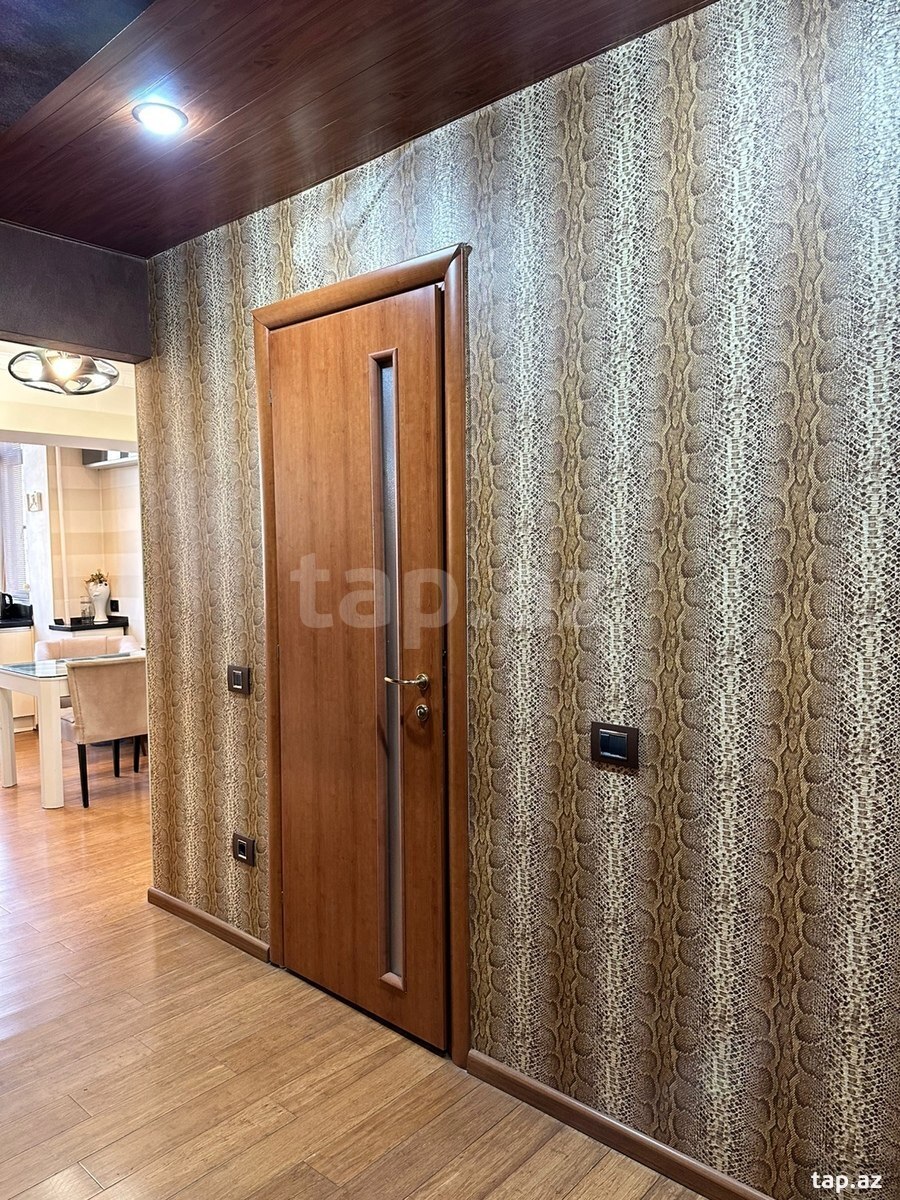 3-otaqlı yeni tikili, Qurban Xəlilov küç. 2, 90 m²
