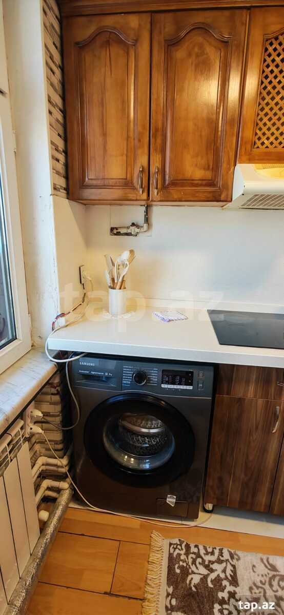 3-otaqlı mənzil kirayə verilir, Bakıxanov qəs., 80 m²