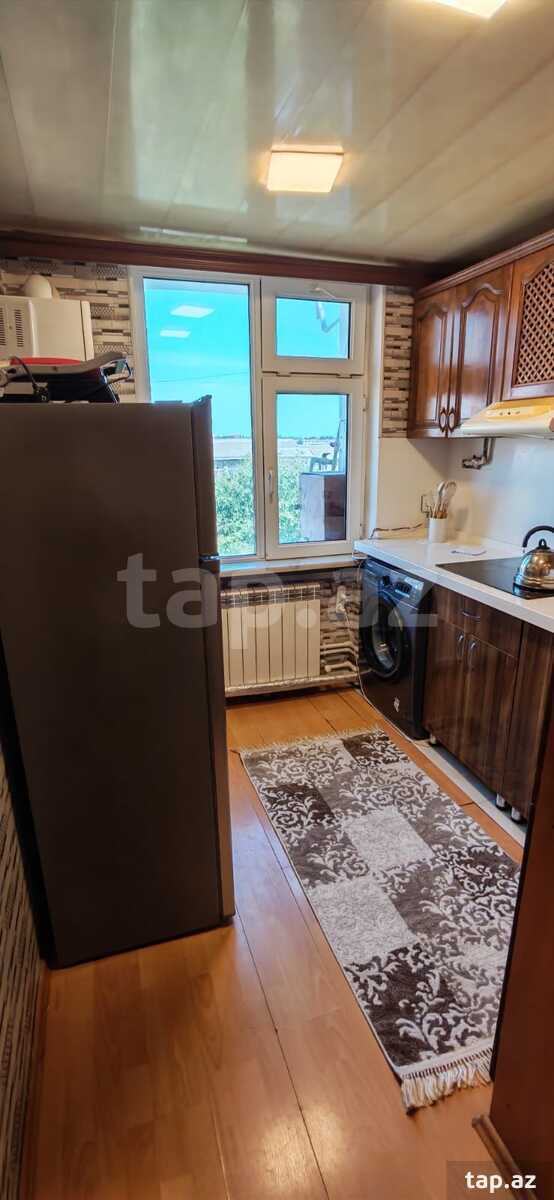 3-otaqlı mənzil kirayə verilir, Bakıxanov qəs., 80 m²