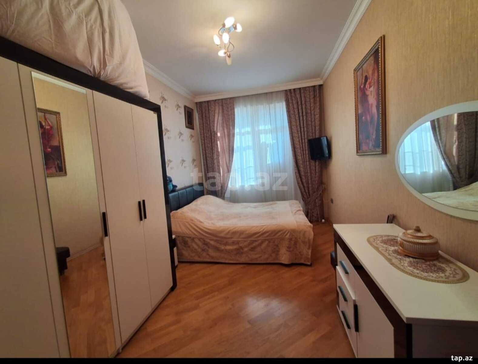 3-otaqlı yeni tikili, Azadlıq m., 125 m²
