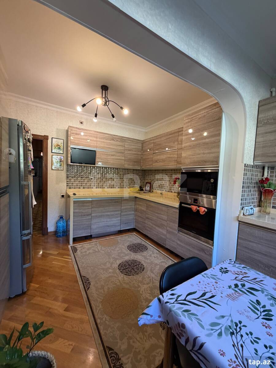 3-otaqlı mənzil, Həmzə Babaşov küç., 90 m²
