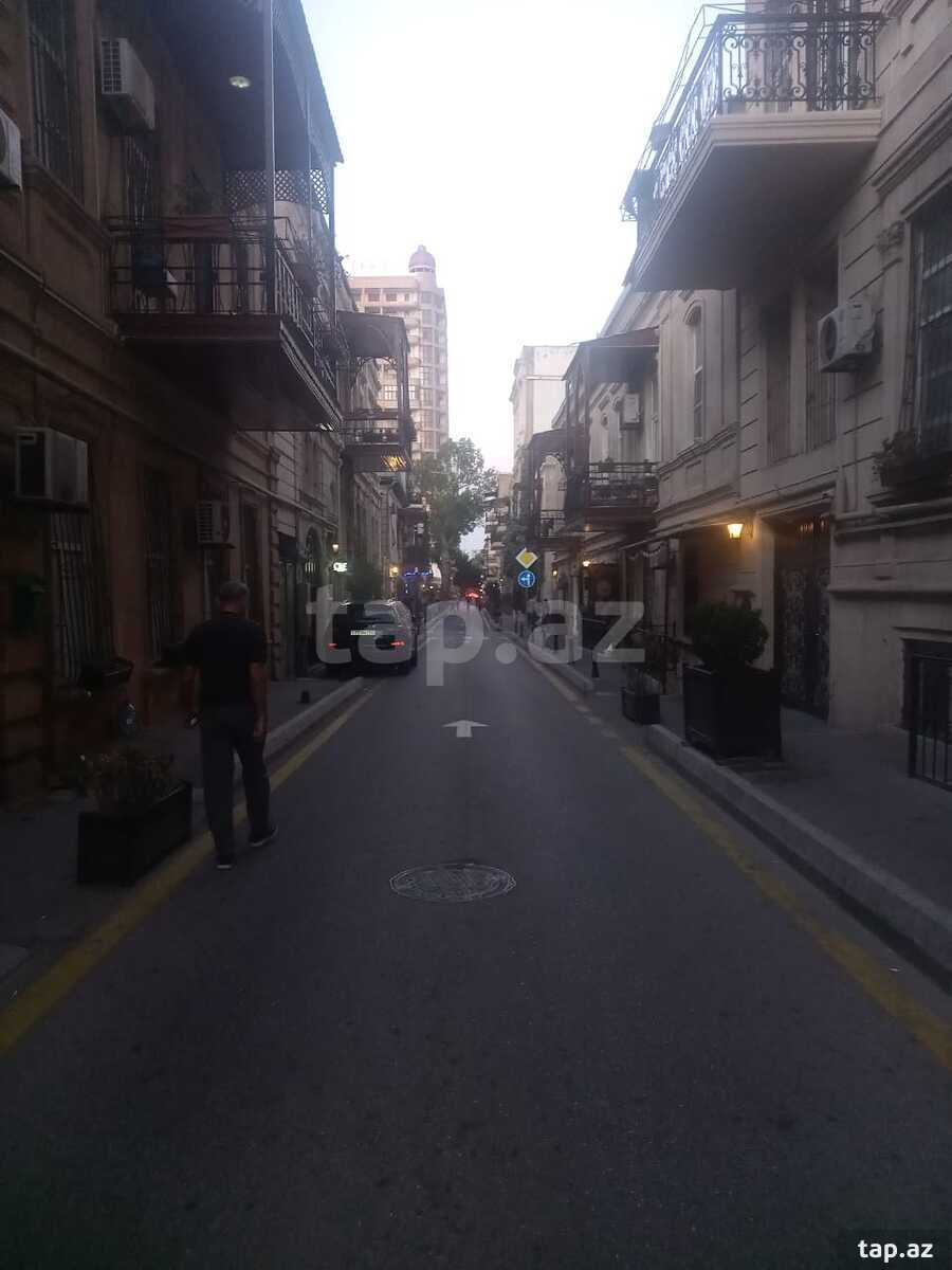 2-otaqlı mənzil kirayə verilir, Sahil m., 26 m²
