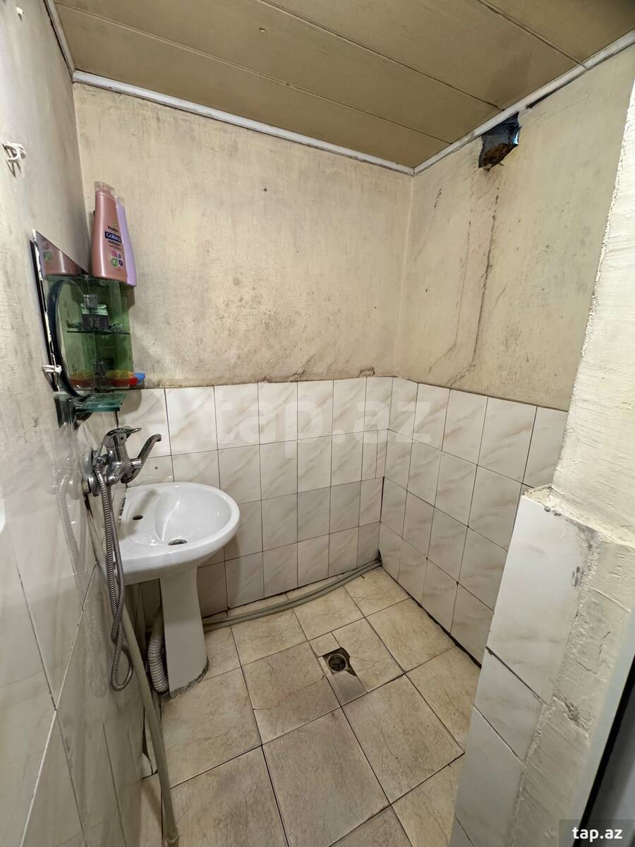 4-otaqlı mənzil, Keşlə qəs., 142 m²