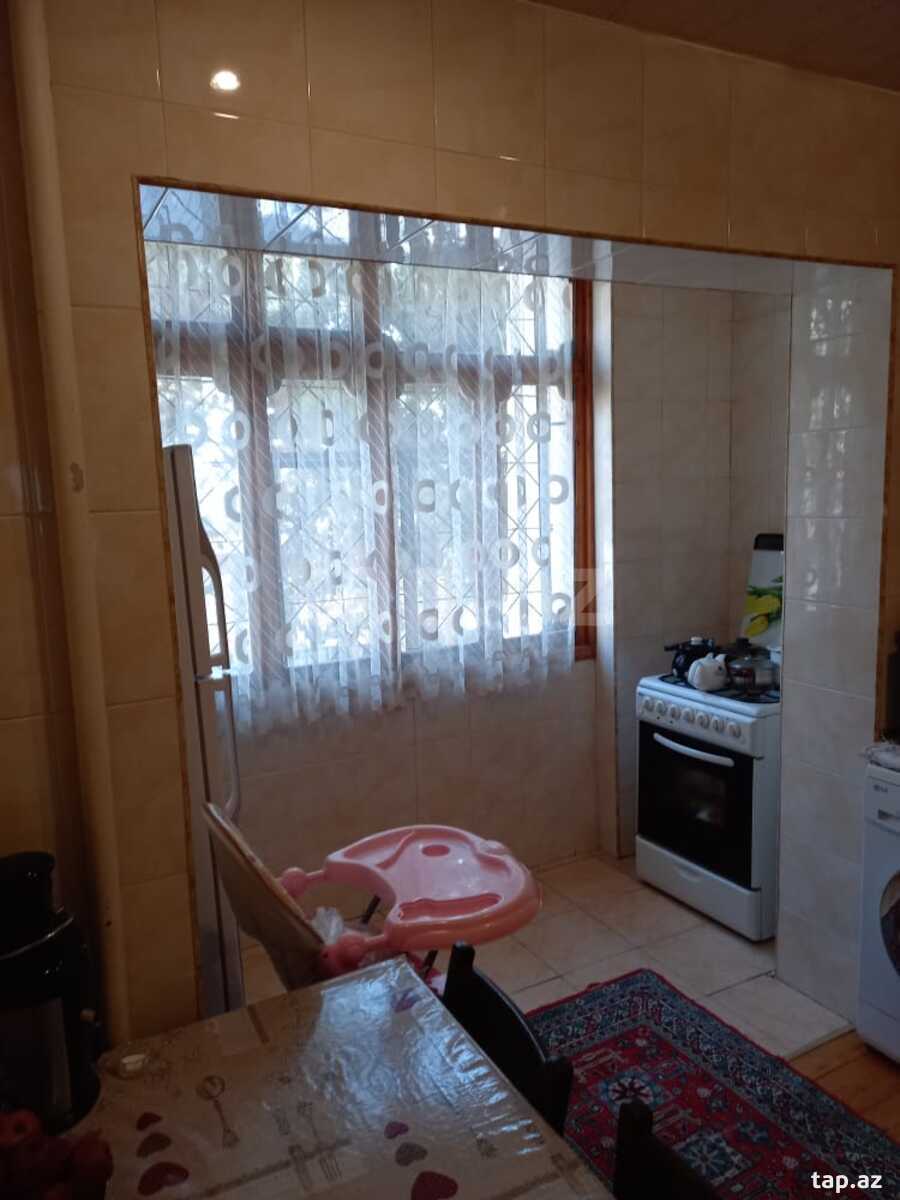4-otaqlı mənzil, Babək pr., 110 m²