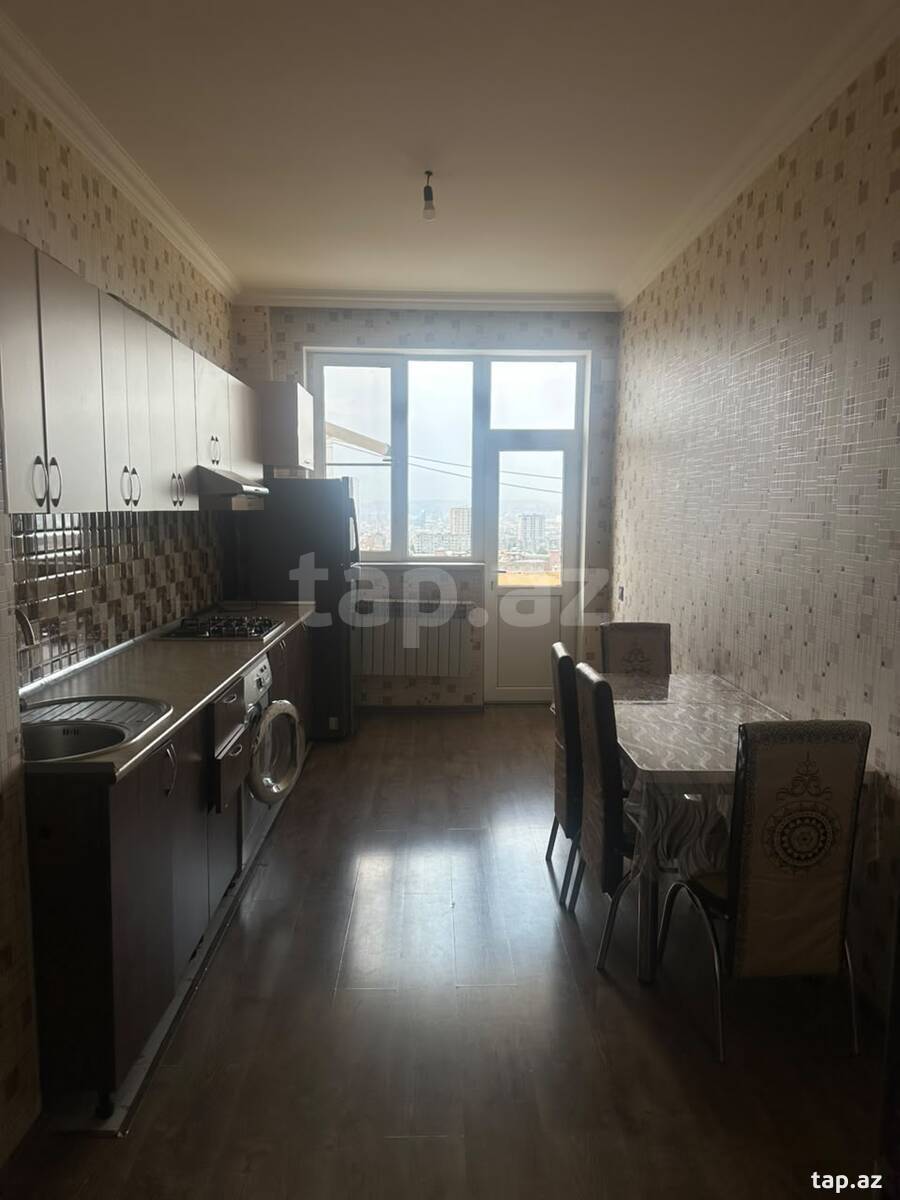 2-otaqlı yeni tikili, Lütfüzadə küç., 95 m²