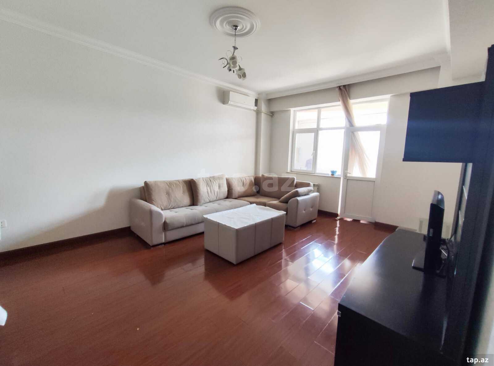2-otaqlı yeni tikili kirayə verilir, Rüstəm Rüstəmov küç., 75 m²
