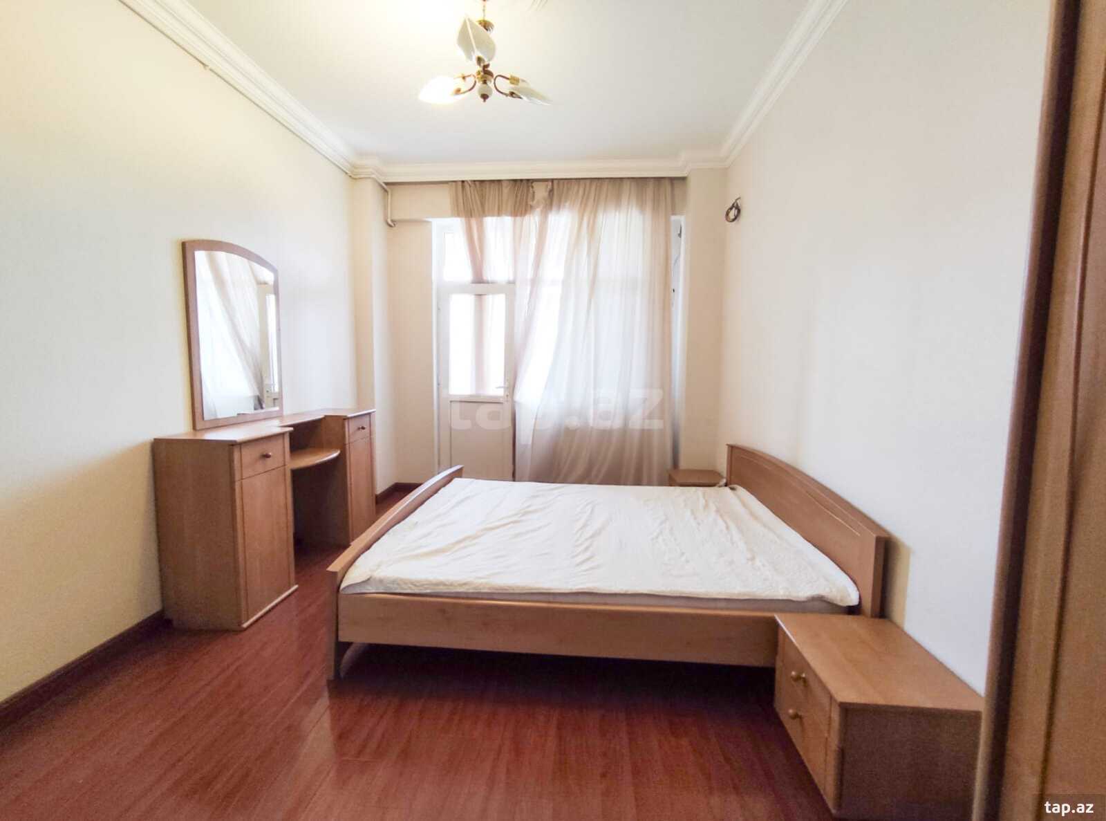 2-otaqlı yeni tikili kirayə verilir, Rüstəm Rüstəmov küç., 75 m²