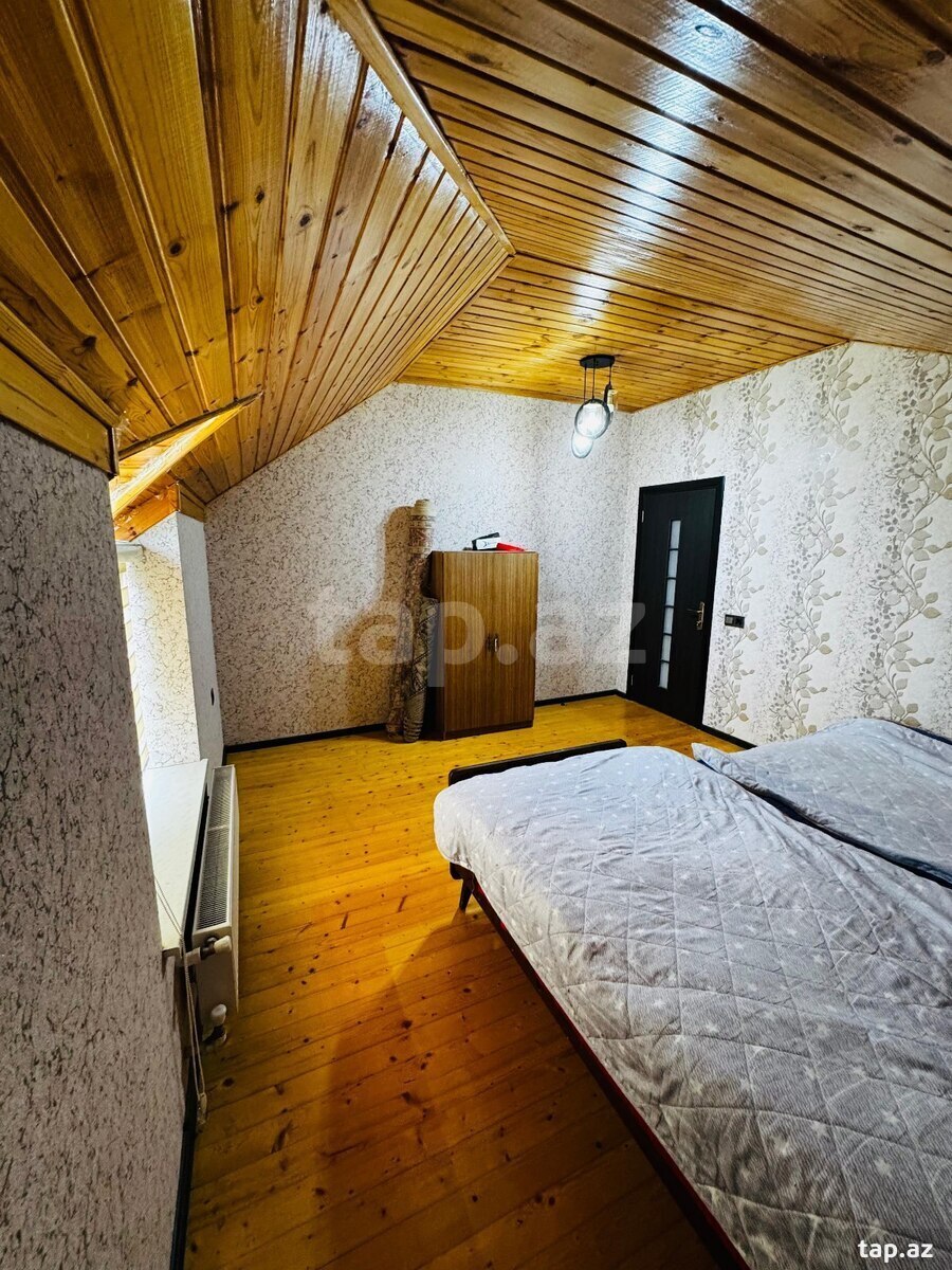 Həyət evi, Xəzər bağları