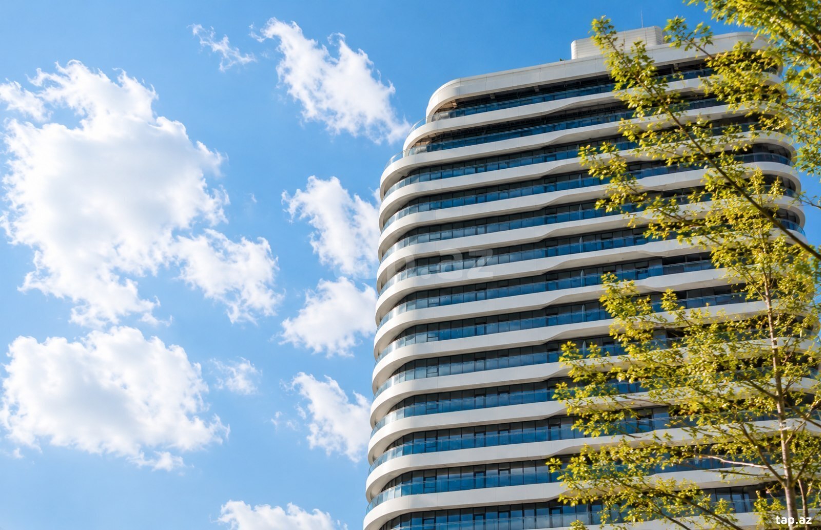 6-otaqlı yeni tikili, Ağ Şəhər, 378 m²
