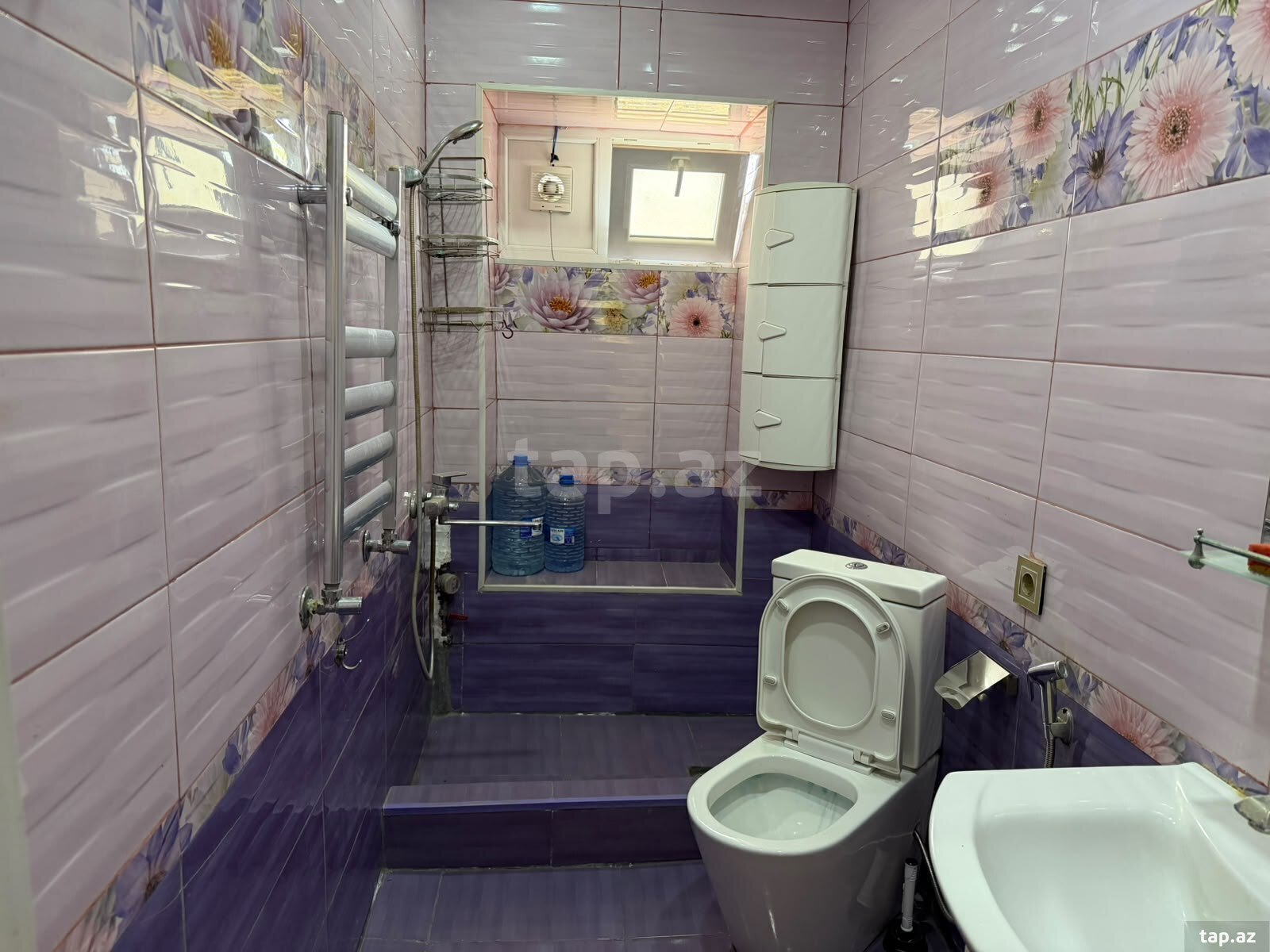3-otaqlı mənzil, Hənifə Ələsgərova küç., 70 m²