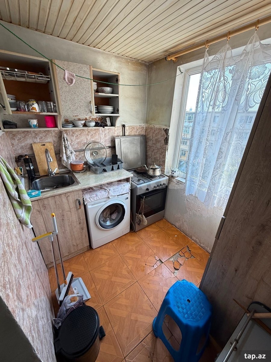 2-otaqlı mənzil, B. Çobanzadə küç., 50 m²