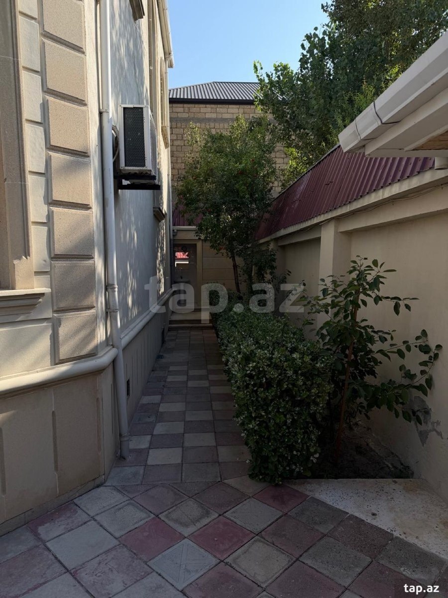 Bağ evi, Corat qəs.
