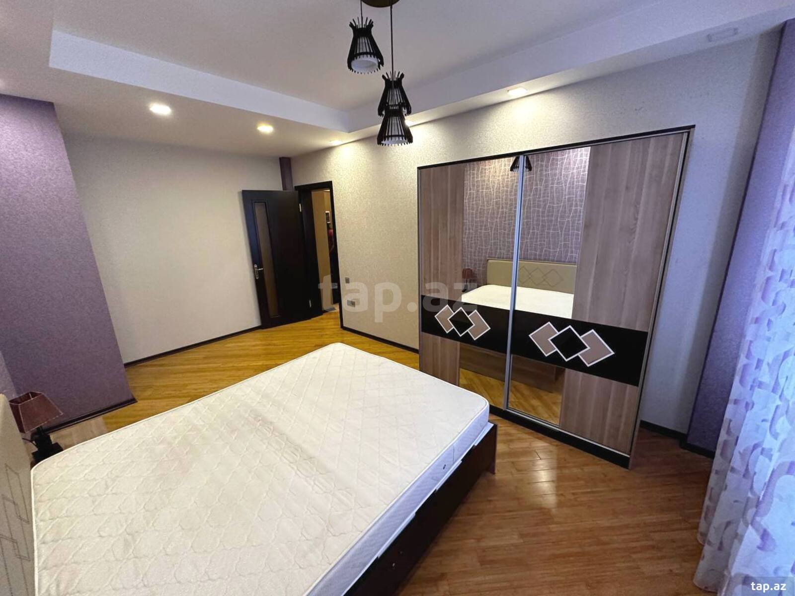 2-otaqlı yeni tikili kirayə verilir, Nizami m., 70 m²