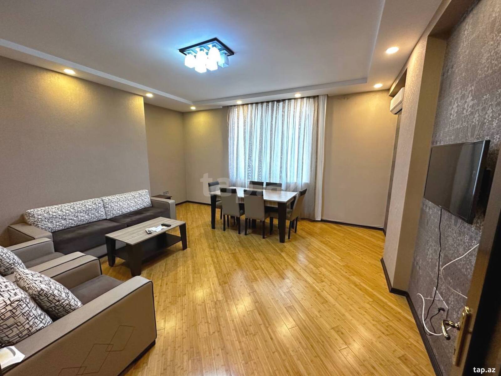 2-otaqlı yeni tikili kirayə verilir, Nizami m., 70 m²