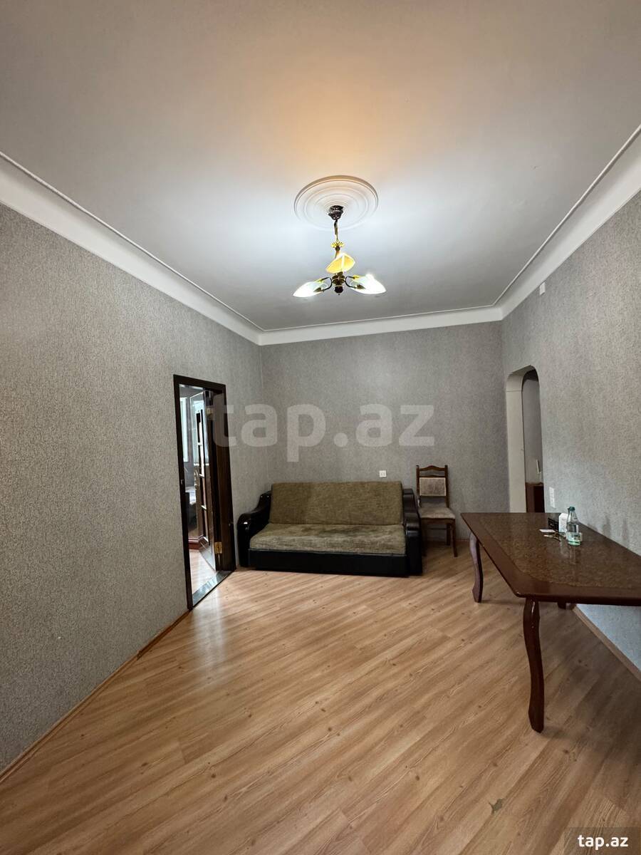 2-otaqlı mənzil kirayə verilir, Əli Kərim küç., 55 m²