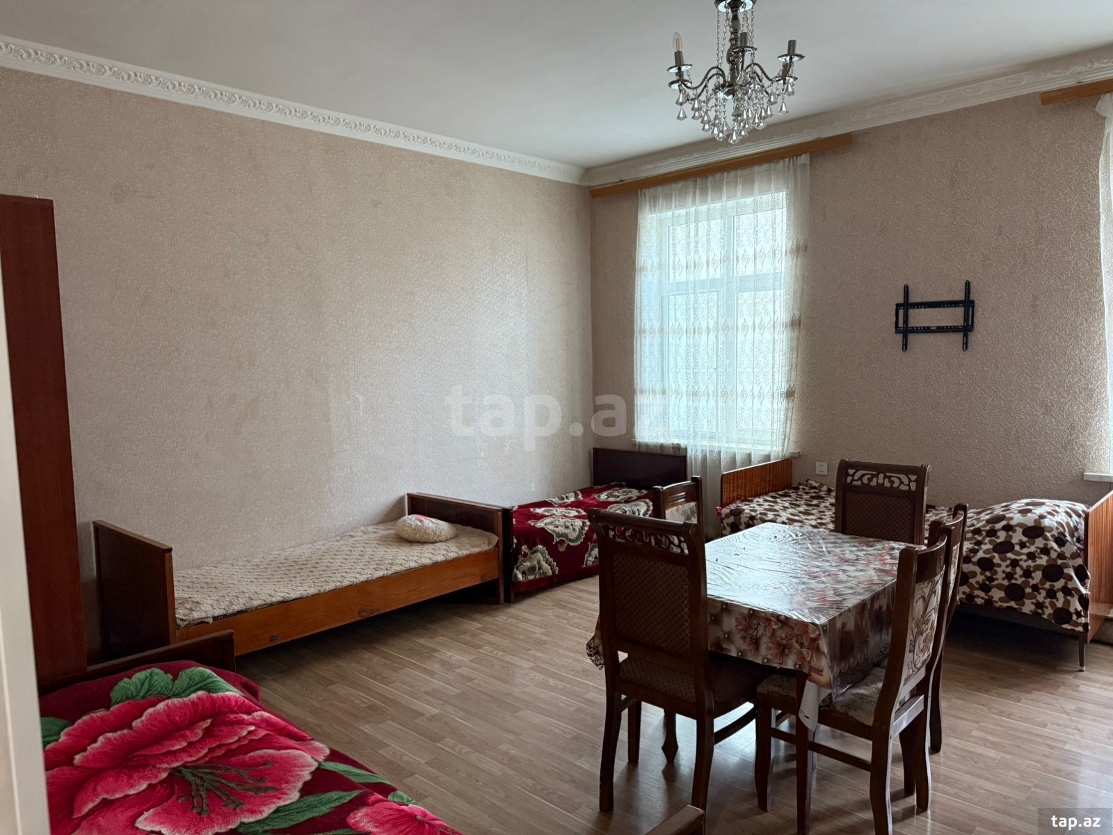 3-otaqlı mənzil kirayə verilir, Gəncə ş., 40 m²