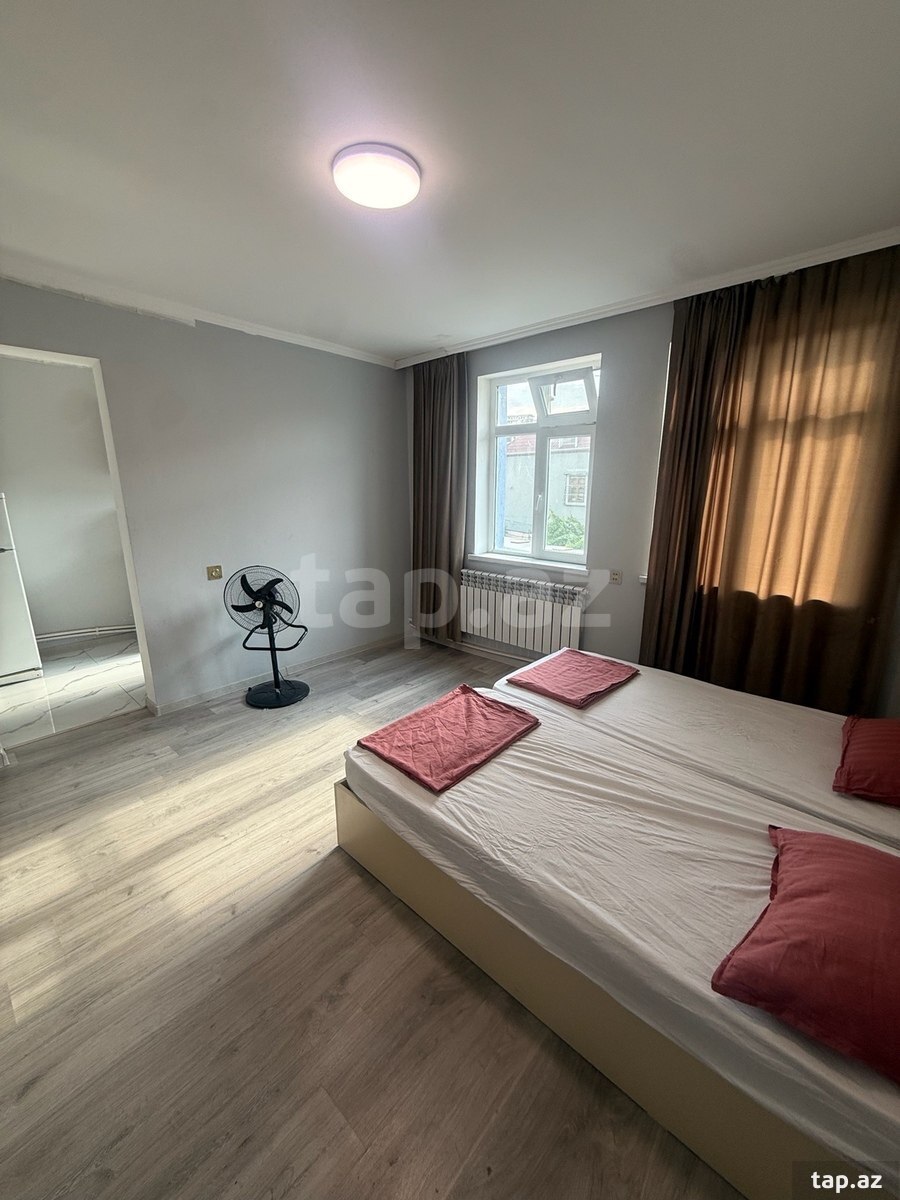 1 otaqlı mənzil kirayə verilir, Bakı