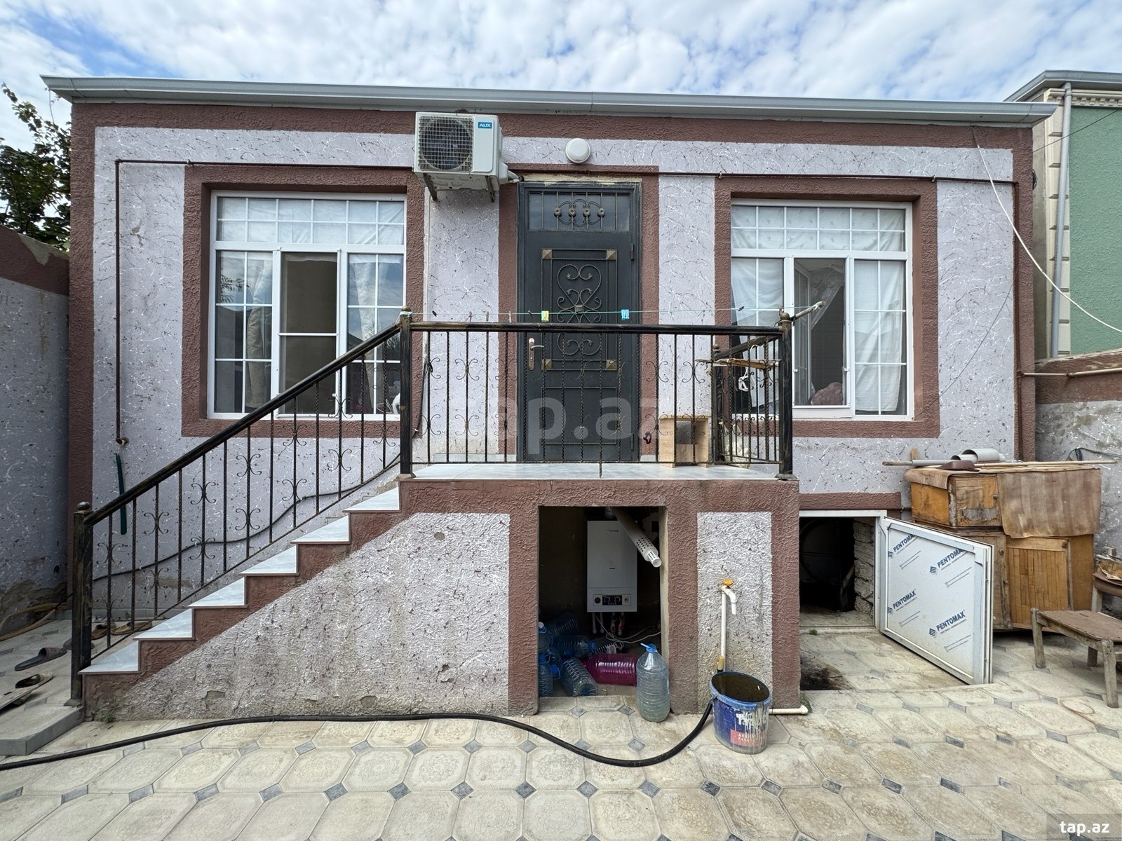 3 otaqlı həyət evi satılır, Binə, Bakı