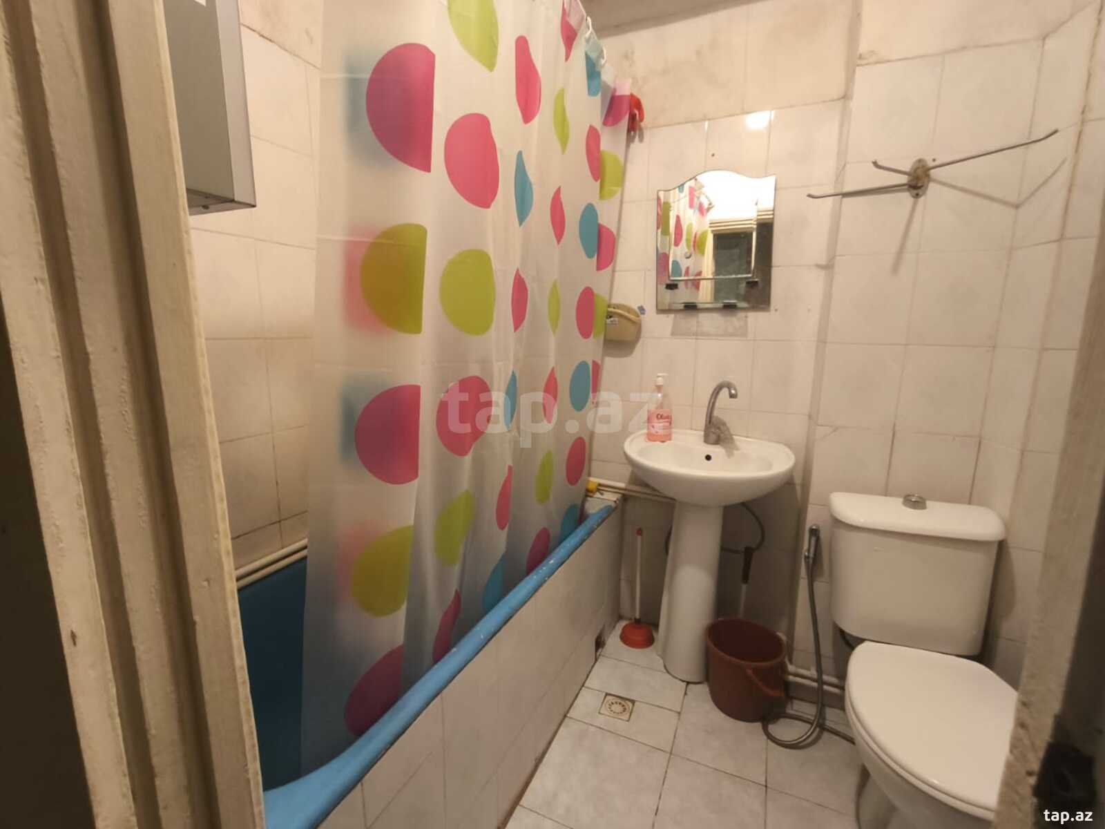 2-otaqlı mənzil kirayə verilir, Badamdar qəs., 42 m²