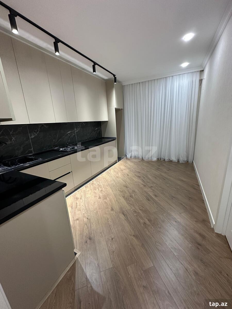 3-otaqlı yeni tikili, M.Xiyabani küç., 92 m²