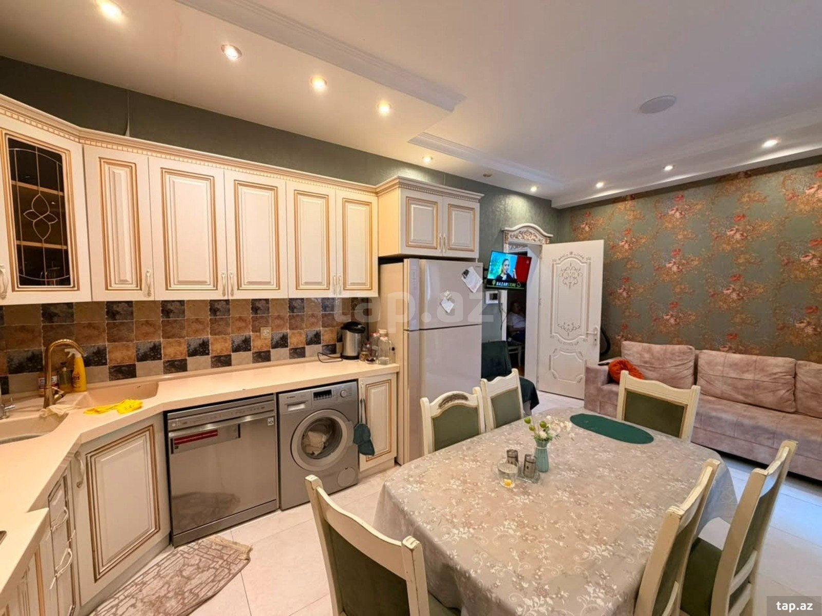 4-otaqlı yeni tikili, 20 Yanvar m., 230 m²