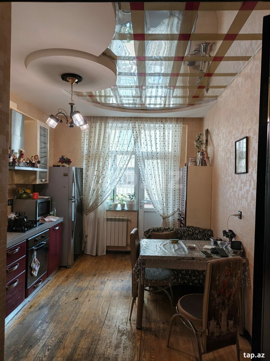 2-otaqlı yeni tikili, İnşaatçılar m., 90 m²