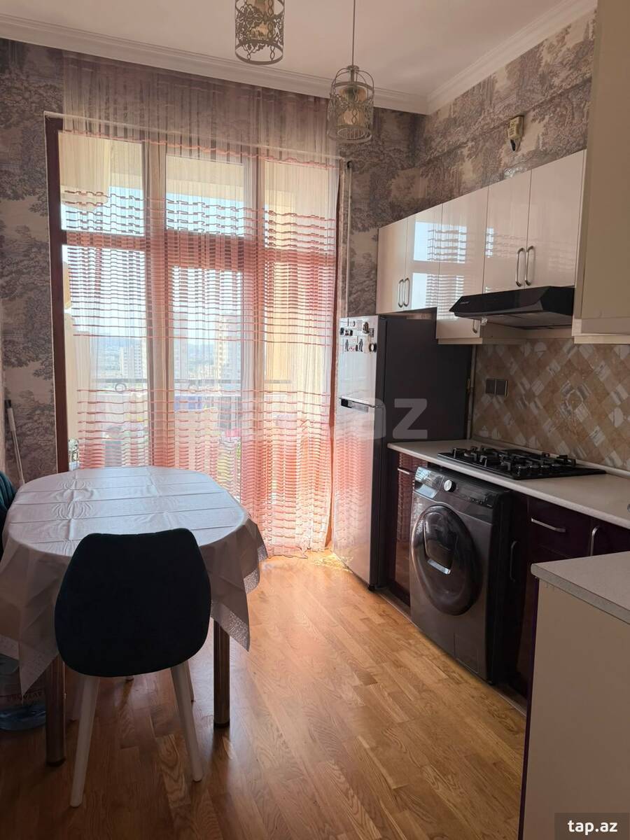 2-otaqlı yeni tikili, Rüstəm Rüstəmov küç., 73 m²