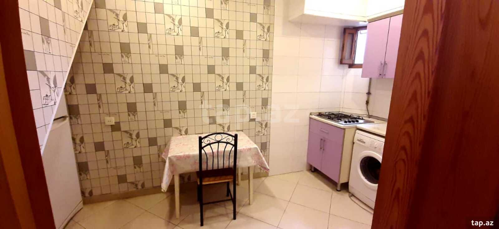 3-otaqlı mənzil kirayə verilir, Ümüd Əkbərov küç., 75 m²