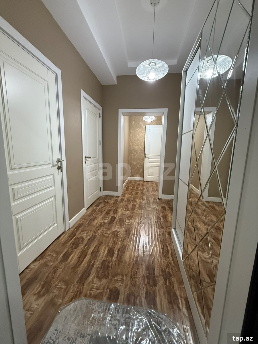 2-otaqlı yeni tikili, Heydər Əliyev küç. 136/A, 80 m²