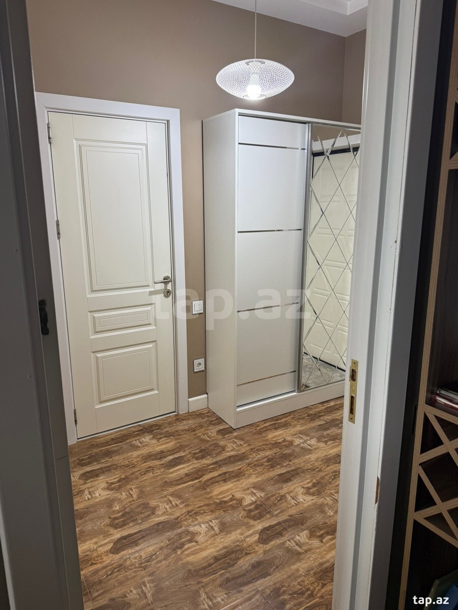 2-otaqlı yeni tikili, Heydər Əliyev küç. 136/A, 80 m²