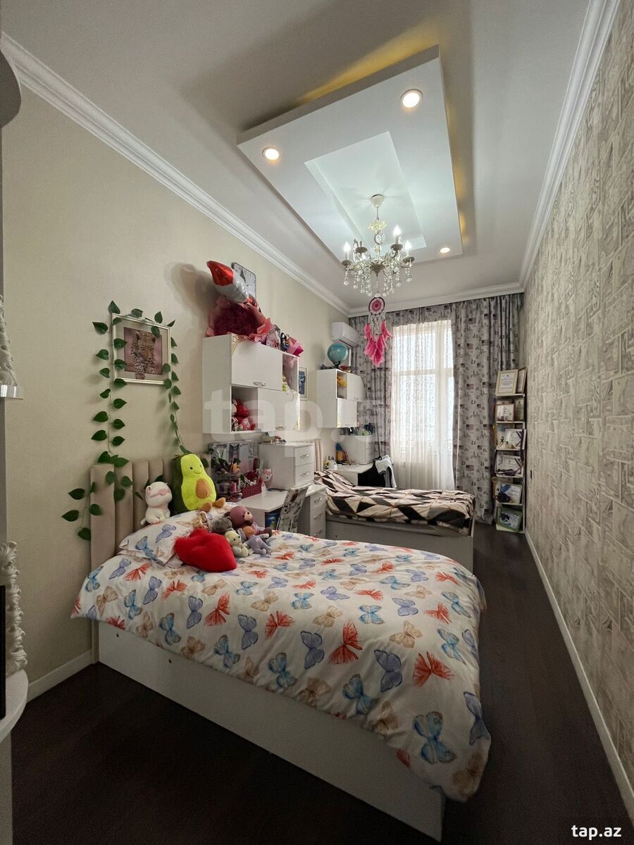 3-otaqlı yeni tikili, Həzi Aslanov m., 141 m²