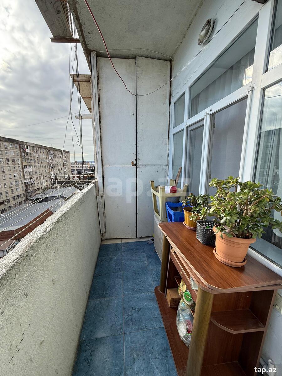 3-otaqlı mənzil, Cəmşid Naxçivanski küç., 80 m²