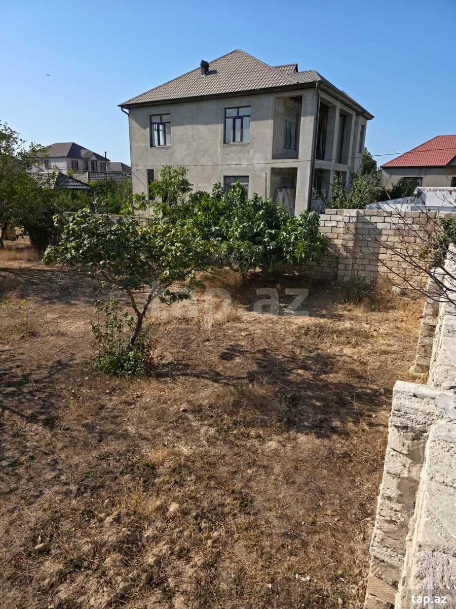 8.4 sot torpaq sahəsi, Buzovna qəs.