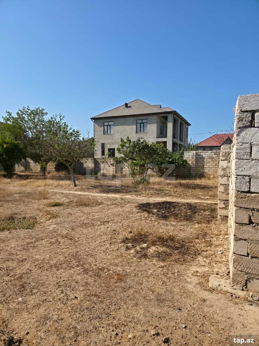 8.4 sot torpaq sahəsi, Buzovna qəs.